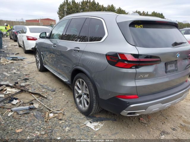 2025 BMW X5 5UX23EU01S9Z23902 Photo 2