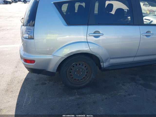 2011 MITSUBISHI OUTLANDER JA4AS2AW8BU010911 Photo 5