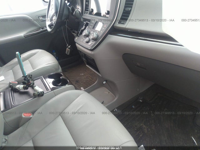 5TDYK3DC4GS744940 Toyota Sienna Xle 8 Passenger