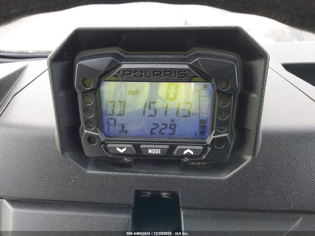 4XAT6E994R8456521 Polaris Ranger Crew 1000 Premium