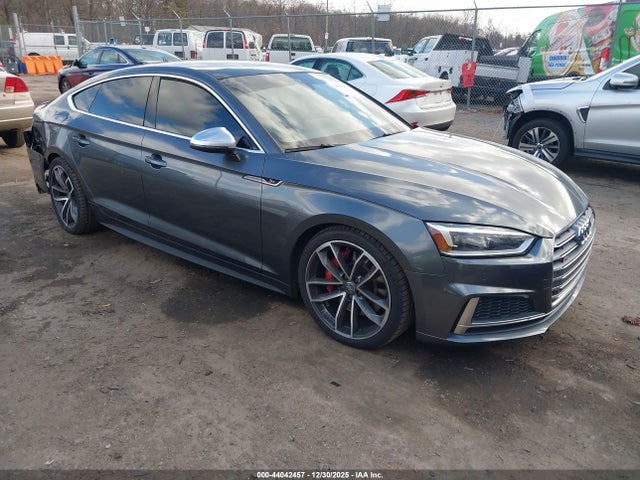 2018 AUDI S5 WAUB4CF50JA115224 Photo 0