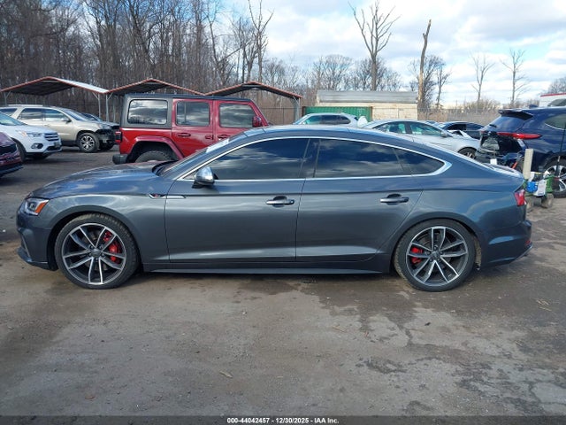 2018 Audi S5 3.0t Premium Plus მანქანა იყიდება აუქციონზე, vin: WAUB4CF50JA115224, აუქციონის ნომერი: 44042457