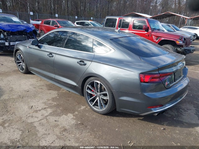 2018 AUDI S5 WAUB4CF50JA115224 Photo 2