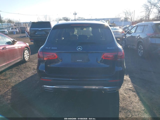 Продаж на аукціоні авто 2022 Mercedes-benz Glc 300 4matic Suv, vin: W1N0G8EB4NG040383, номер лоту: 44042466