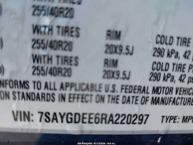 2024 Tesla Model Y Long Range Dual Motor All-wheel Drive მანქანა იყიდება აუქციონზე, vin: 7SAYGDEE6RA220297, აუქციონის ნომერი: 44042489
