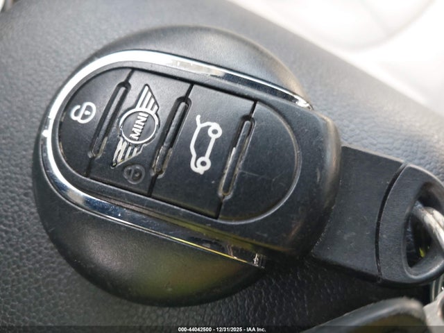 2019 MINI CLUBMAN WMWLU5C51K2G04962 Photo 10