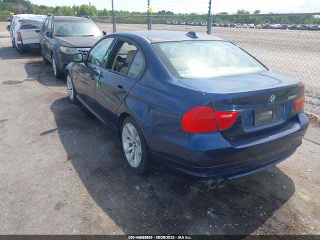 2011 Bmw 328i მანქანა იყიდება აუქციონზე, vin: WBAPH7C52BE680218, აუქციონის ნომერი: 44042503