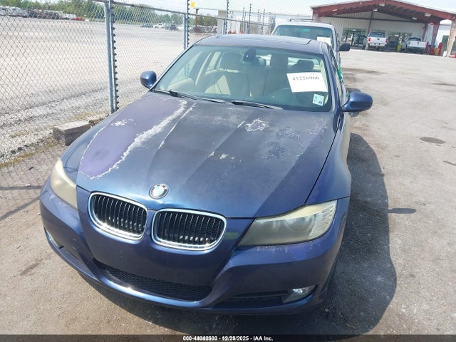 2011 Bmw 328i მანქანა იყიდება აუქციონზე, vin: WBAPH7C52BE680218, აუქციონის ნომერი: 44042503