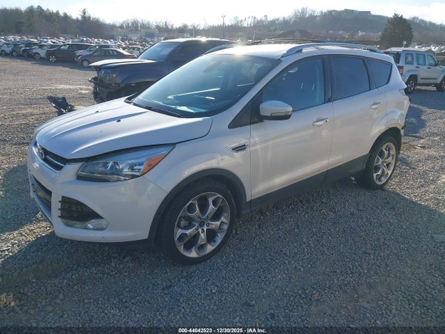 Ford Escape Titanium 2014 1FMCU9J94EUB76189 Image 2