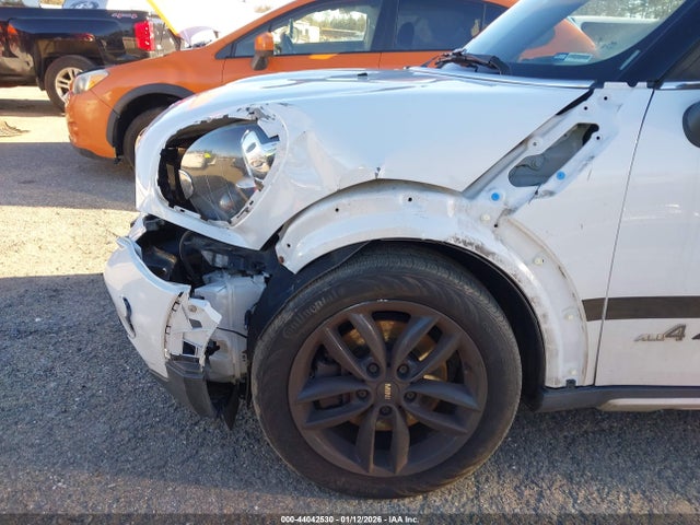 Продаж на аукціоні авто 2016 Mini Countryman Cooper S, vin: WMWZC5C59GWT39735, номер лоту: 44042530
