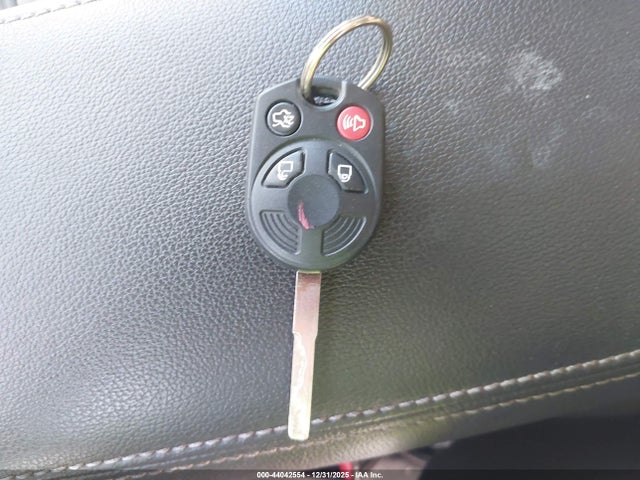 1FMCU0G90HUA38544 Ford ESCAPE SE