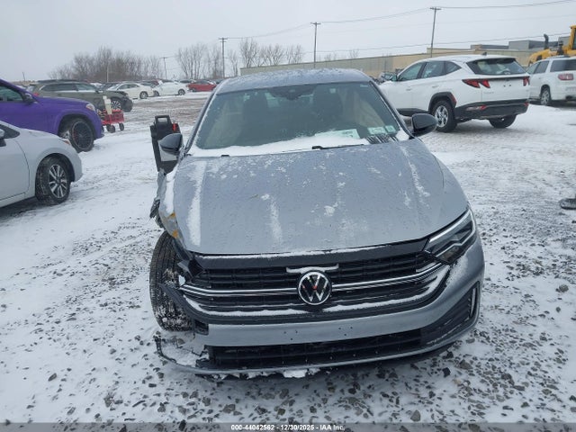 Продаж на аукціоні авто 2024 Volkswagen Jetta 1.5t Sport, vin: 3VWBM7BU2RM079989, номер лоту: 44042562