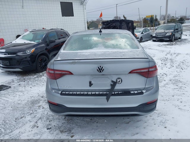 Продаж на аукціоні авто 2024 Volkswagen Jetta 1.5t Sport, vin: 3VWBM7BU2RM079989, номер лоту: 44042562