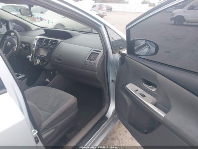 2012 TOYOTA PRIUS V JTDZN3EU2C3062539 Photo 4