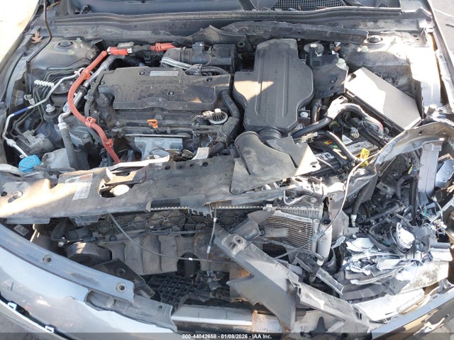 2018 HONDA ACCORD HYBRID 1HGCV3F42JA000654 Photo 9