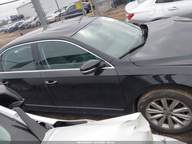 44042670 :رقم المزاد ، 1VWCP7A36DC078035 vin ، 2013 Volkswagen Passat 2.5l Sel Premium مزاد بيع