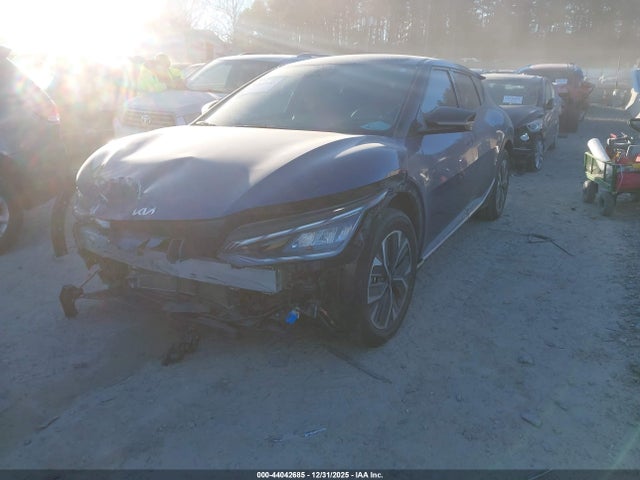 KIA Ev6 Wind 2022 KNDC34LA0N5080863 Image 2