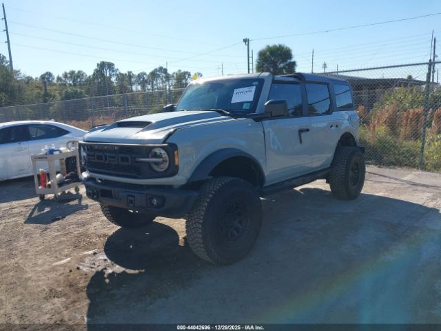 2022 FORD BRONCO 1FMEE5DH0NLA87792 Photo 1