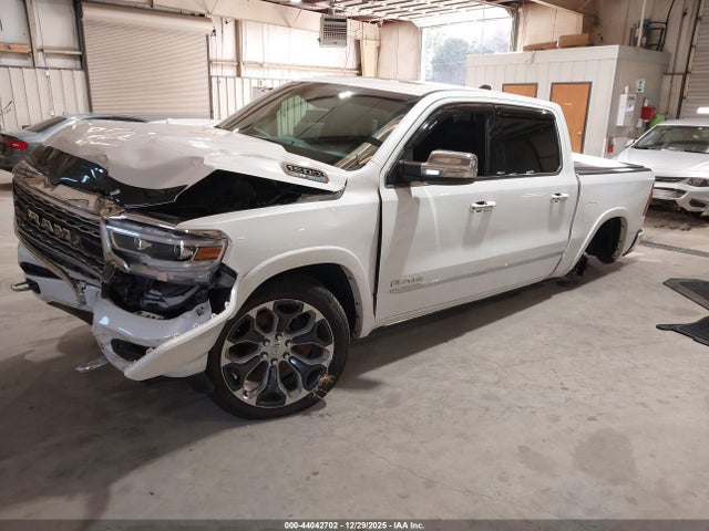 2019 RAM 1500 1C6SRFHT4KN898180 Photo 1