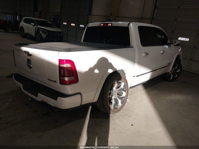 2019 RAM 1500 1C6SRFHT4KN898180 Photo 3