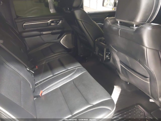 2019 RAM 1500 1C6SRFHT4KN898180 Photo 7