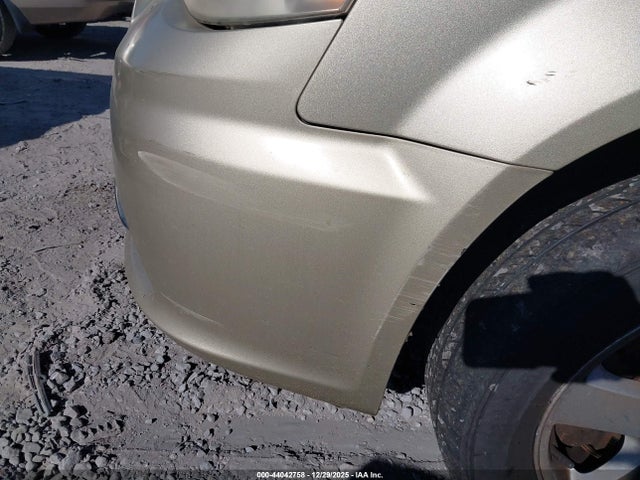 44042758 :رقم المزاد ، 2A4RR5DG0BR618150 vin ، 2011 Chrysler Town & Country Touring مزاد بيع