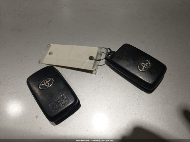 2012 TOYOTA PRIUS PLUG-IN JTDKN3DP8C3017828 Photo 10