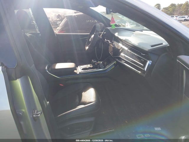 2019 AUDI Q8 WA1FVAF19KD033148 Photo 4