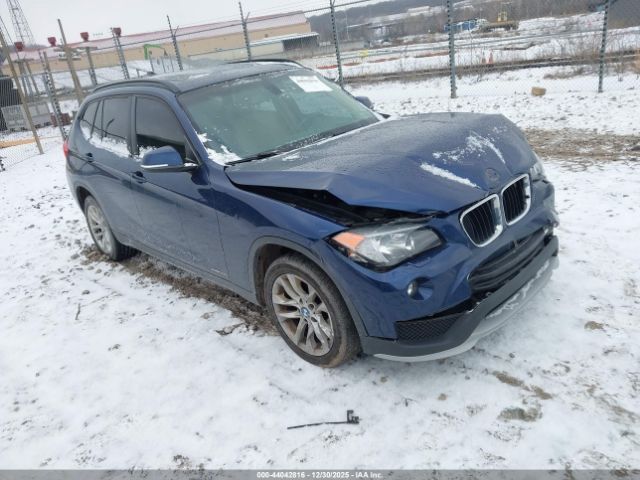2015 BMW X1 WBAVL1C55FVY30413
