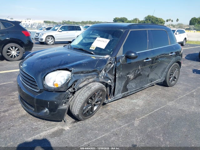 2013 MINI COUNTRYMAN WMWZB3C5XDWR35908 Photo 1