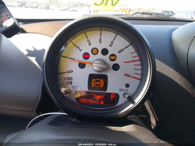 2013 MINI COUNTRYMAN WMWZB3C5XDWR35908 Photo 6