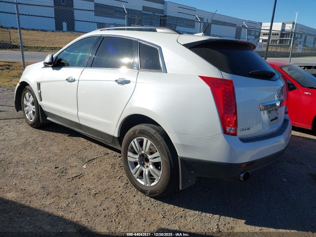 2011 CADILLAC SRX 3GYFNGEY1BS612121 Photo 2