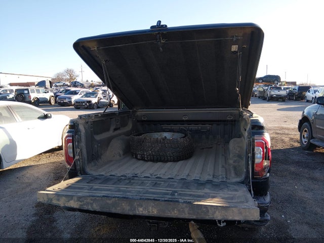 Aukcja sprzedaży 2018 Gmc Sierra 1500 Denali, vin: 3GTU2PEC1JG316785, numer aukcji: 44042845