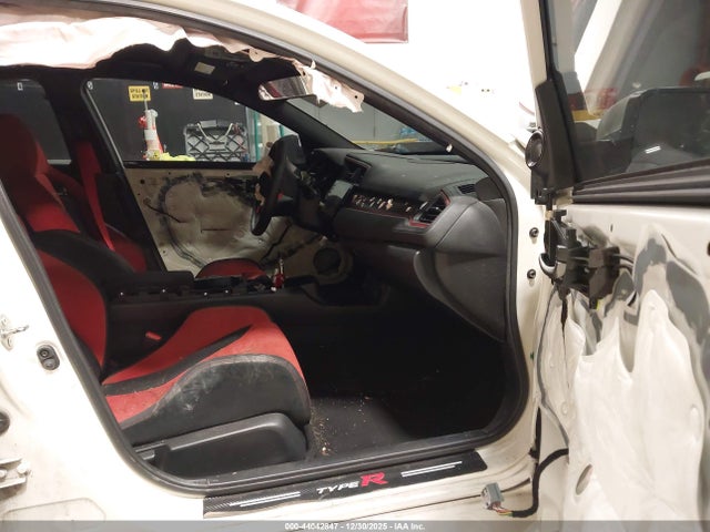 2020 HONDA CIVIC TYPE R SHHFK8G77LU200643 Photo 4