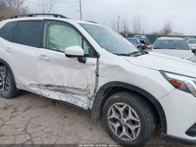 2022 SUBARU FORESTER JF2SKAEC6NH424014 Photo 5