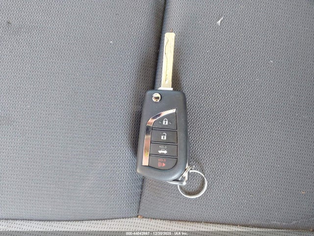 Toyota Corolla Hybrid Le 2024 JTDBCMFE3R3058321 Image 11