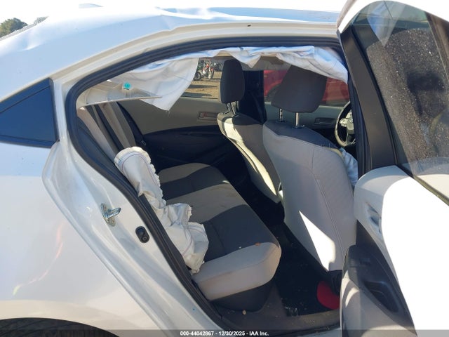 Toyota Corolla Hybrid Le 2024 JTDBCMFE3R3058321 Image 8