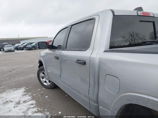 Продажа на аукционе авто 2025 Ram 1500 Big Horn  4x4 5'7 Box, vin: 1C6RRFFG8SN506354, номер лота: 44042905