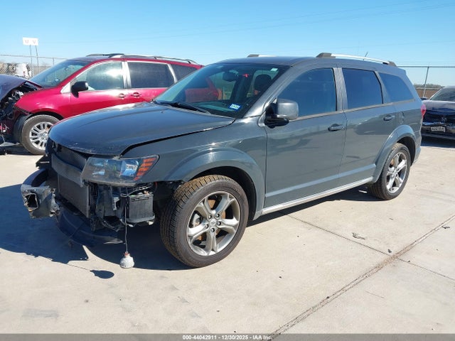 Dodge Journey Crossroad 2018 3C4PDCGG7JT158380 Image 2