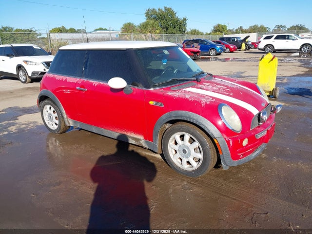 2004 MINI COOPER WMWRC33424TC55591 Photo 0