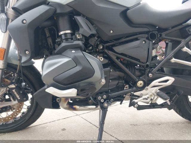 2023 BMW R 1250 WB10M7302P6H82141 Photo 8
