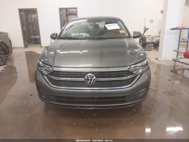 Продажа на аукционе авто 2023 Volkswagen Jetta 1.5t S, vin: 3VW5M7BU5PM037620, номер лота: 44042952