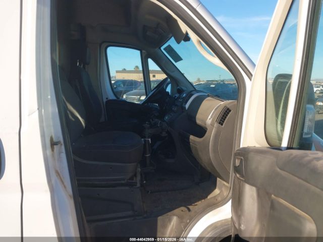 2018 RAM PROMASTER 2500 3C6TRVDGXJE107841 Photo 4