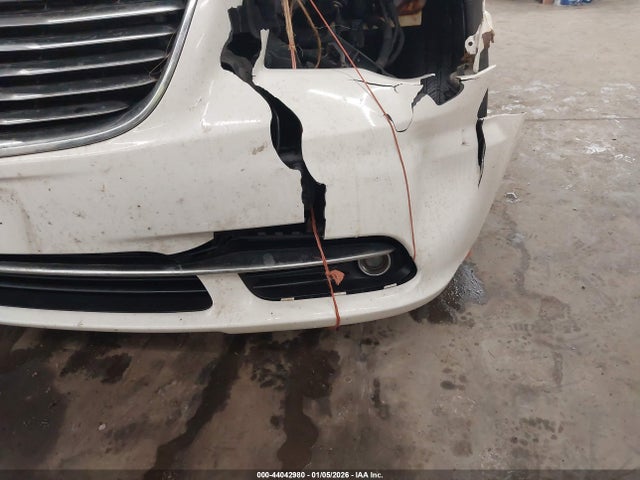 Продажа на аукционе авто 2013 Chrysler Town & Country Touring, vin: 2C4RC1BG9DR605550, номер лота: 44042980