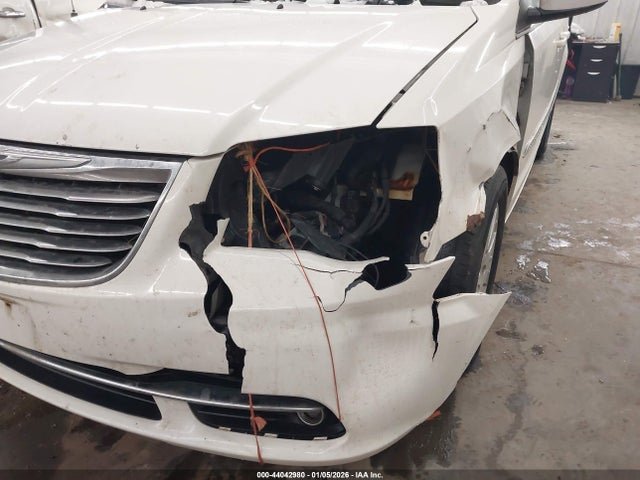 Продажа на аукционе авто 2013 Chrysler Town & Country Touring, vin: 2C4RC1BG9DR605550, номер лота: 44042980