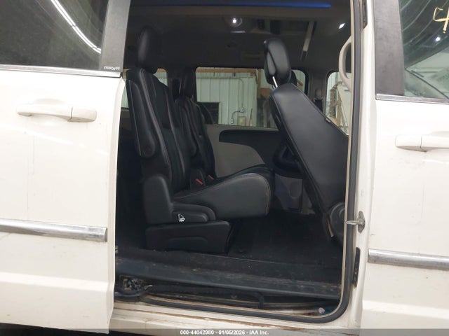 Продажа на аукционе авто 2013 Chrysler Town & Country Touring, vin: 2C4RC1BG9DR605550, номер лота: 44042980