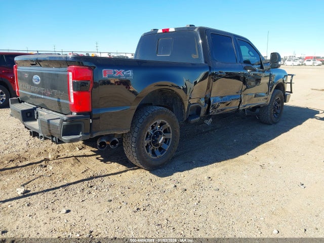 Ford F-350 Lariat 2023 1FT8W3BT5PED82498 Image 4