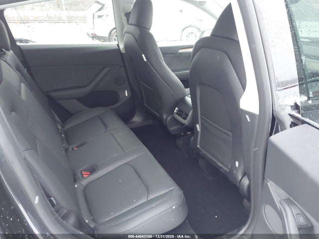 2024 TESLA MODEL Y 7SAYGDEE7RA302264 Photo 7