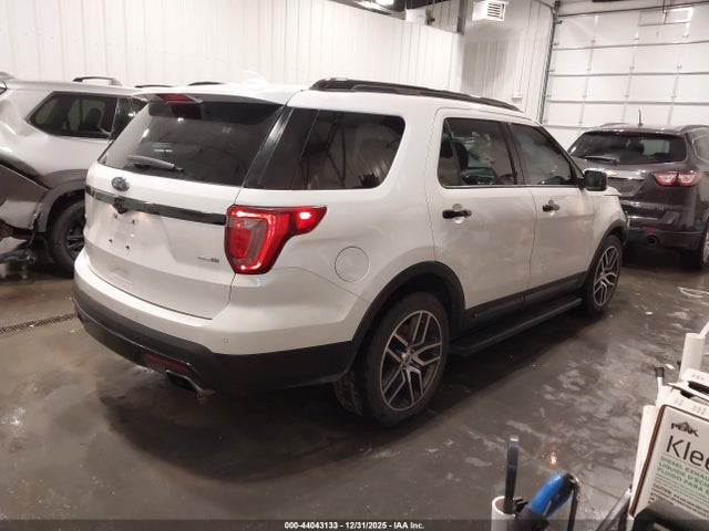 1FM5K8GT1HGA69230 Ford EXPLORER SPORT