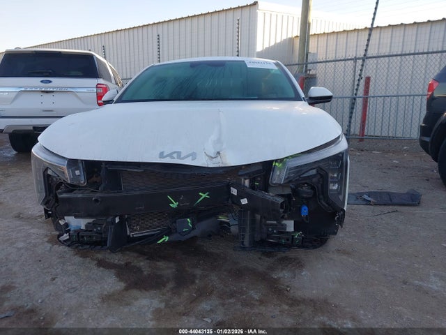 Продажа на аукционе авто 2025 Kia K4 Lxs, vin: 3KPFT4DE4SE019109, номер лота: 44043135